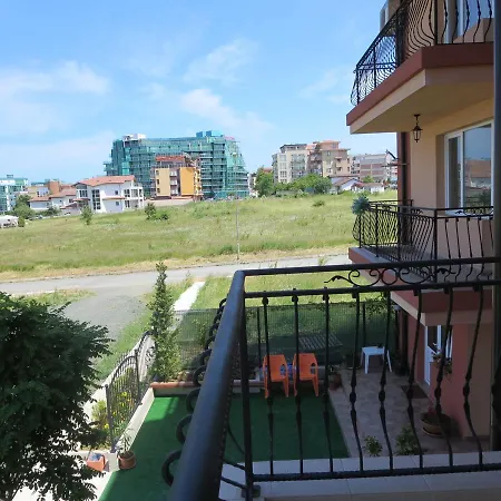 Apartment Astara