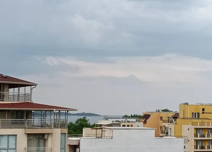 Astara Apartamento *